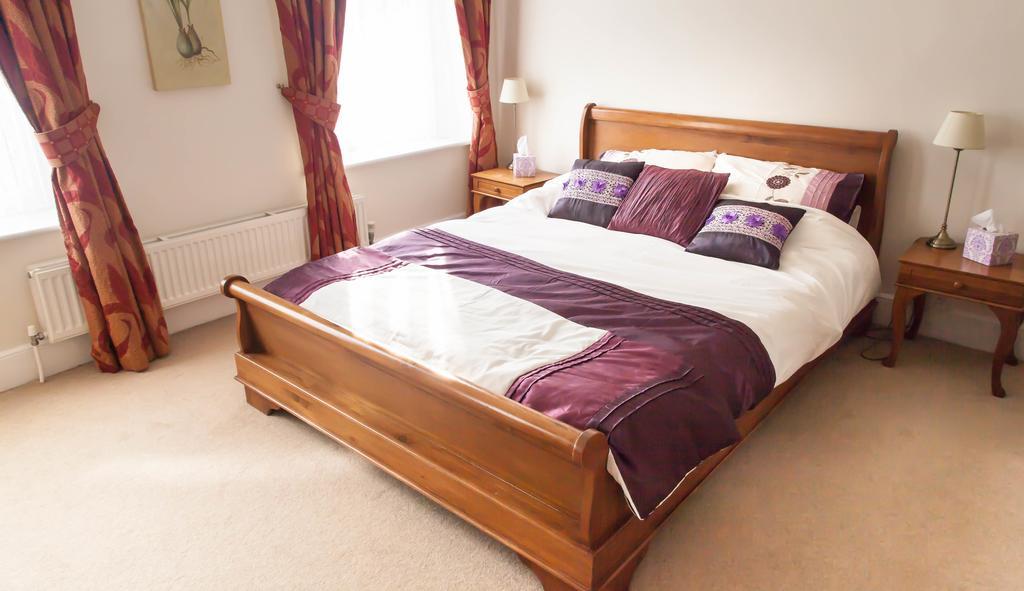 Bed and Breakfast Wisteria House Лимингтон Номер фото